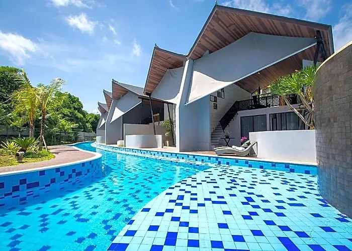 Dancing Nusa Dua ホテル バリ島